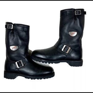 Red Wing Engeineer Boots 970 Size 8.5 Vibram Sole
